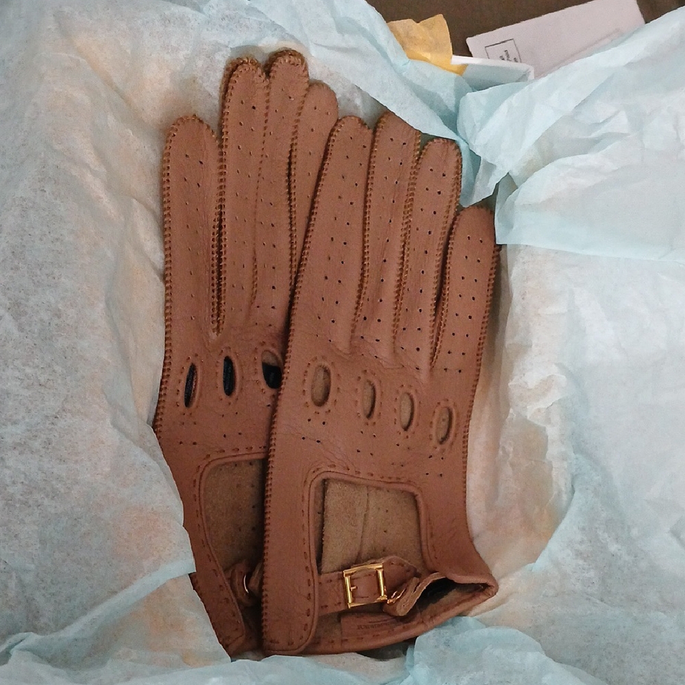 Burberry Brown Leather Gloves with Perforated Design